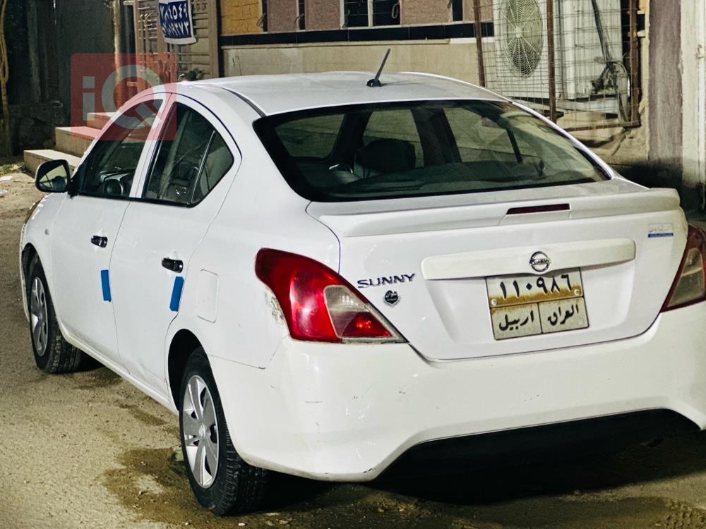 Nissan Sunny